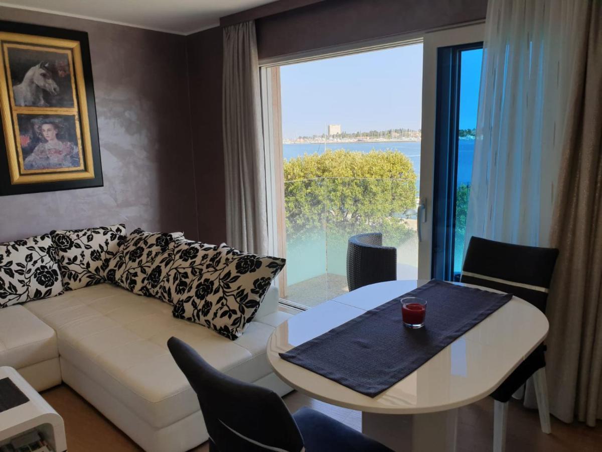 Apartments Riva-Interauto Umag Extérieur photo