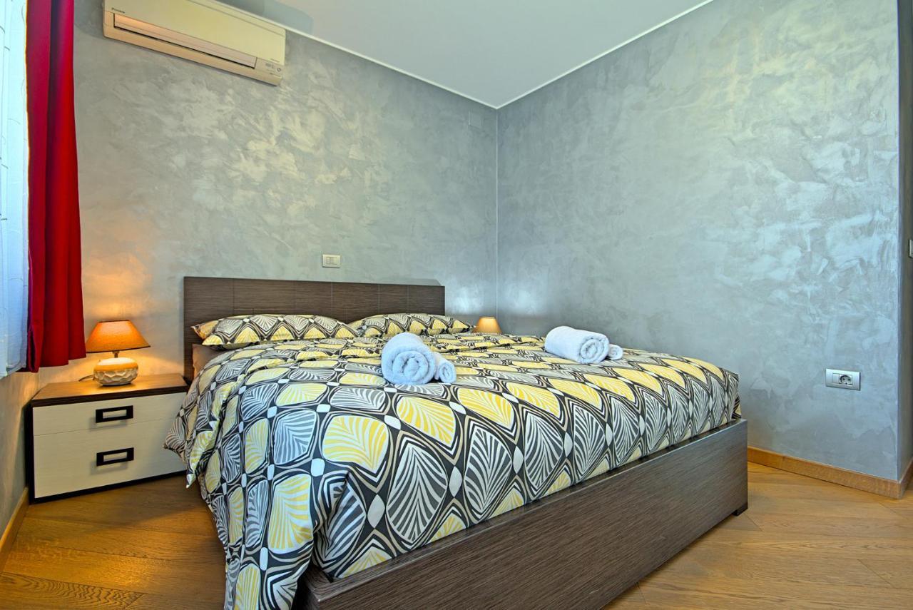 Apartments Riva-Interauto Umag Extérieur photo