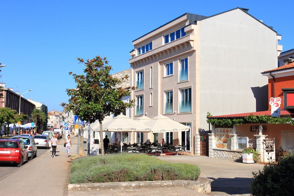 Apartments Riva-Interauto Umag Extérieur photo