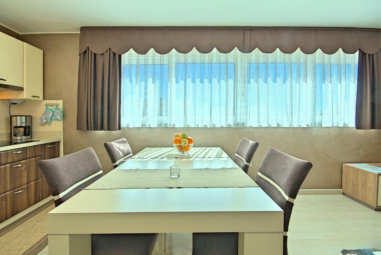 Apartments Riva-Interauto Umag Extérieur photo